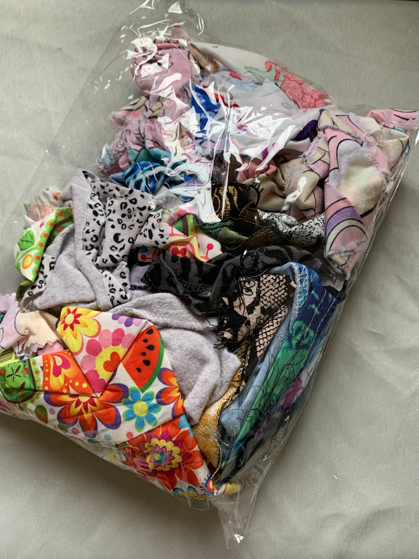 Scrap fabric packs - patterns and prints mix