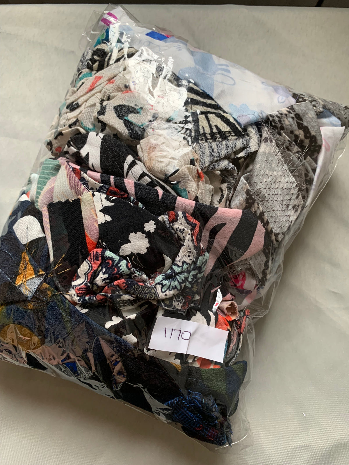 Scrap fabric packs - patterns and prints mix
